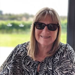 Meet your Posher, Christine